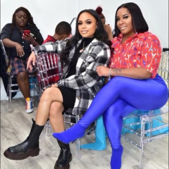 BALENCIAGA RED Parisian Eiffel Tower Shirt - Picture 10 of 11